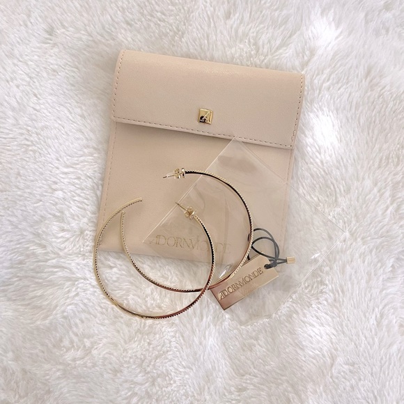 Adornmonde Coen Hoop Earrings - Picture 3 of 6